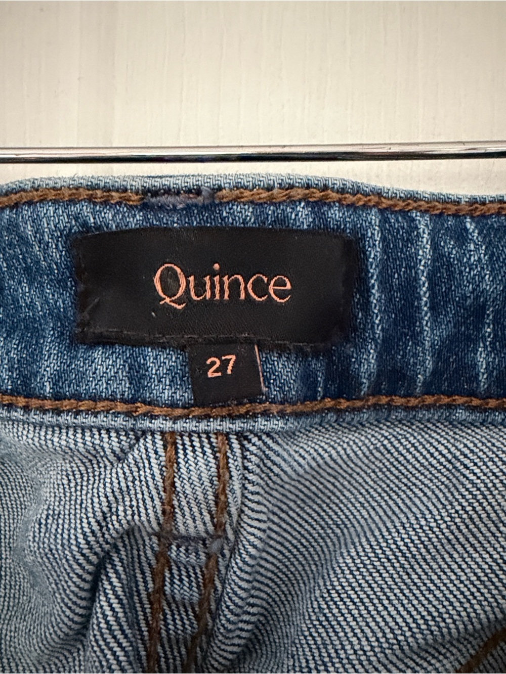 Quince Bella stretch barrel jeans - Picture 3 of 3